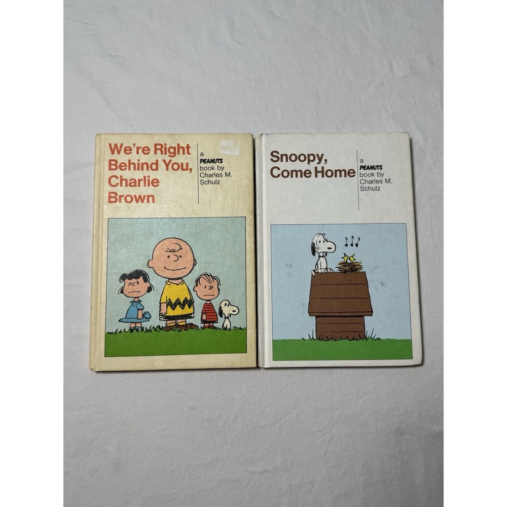 Peanuts Charlie Brown Snoopy Weekly Reader Books Lot Charles Schulz Vintage
